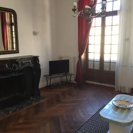 Du Chateau * Jonzac