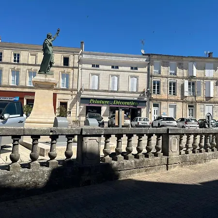 Résidence Du Château * Jonzac